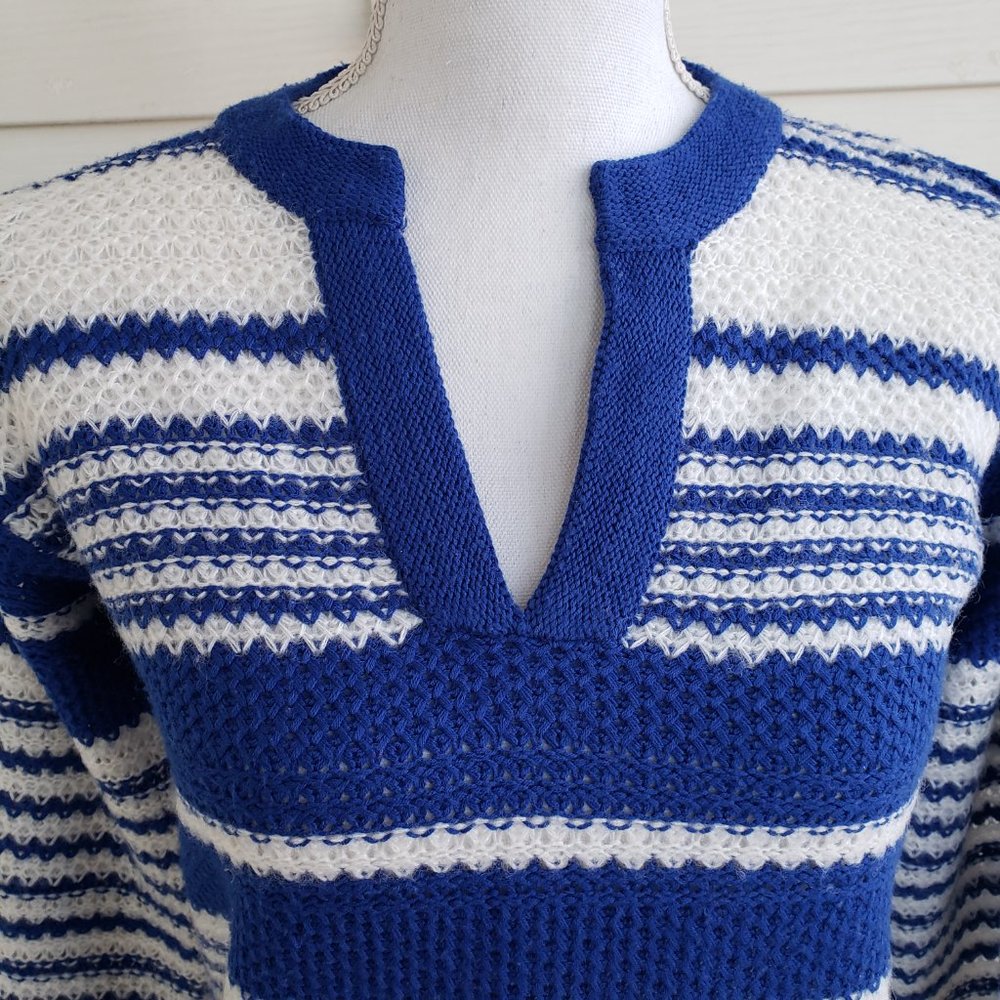 Vintage 70s V-neck Sweater With 3/4 Length Bell Sleeves By Joyce - Picture 2 of 6